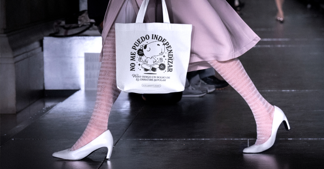 Tote Bag de El Chigüire Bipolar protagoniza la New York Fashion Week