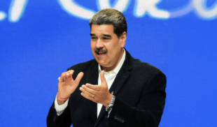 Maduro a punto de convertirse en el primer presidente en lograr hiperinflación en dos monedas diferentes