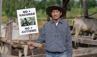 Ganadero antivacunas convencido que los guerrilleros dan autismo